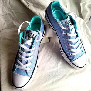 Chuck Taylor All Star Converse low tip shoes